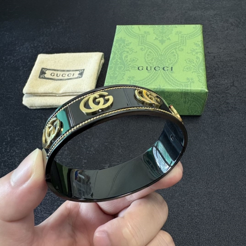 Gvc*1 bracelets